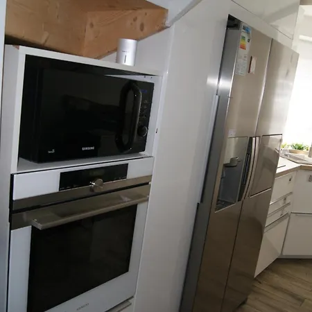 Homestay Maison De Aux Portes De Paris